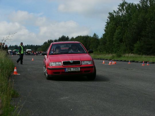 19798458_4.jpg